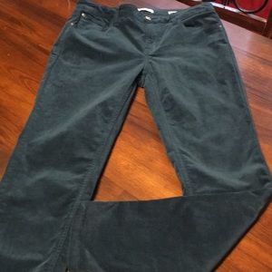 Kensie Jeans mid rise effortless ankle velvety